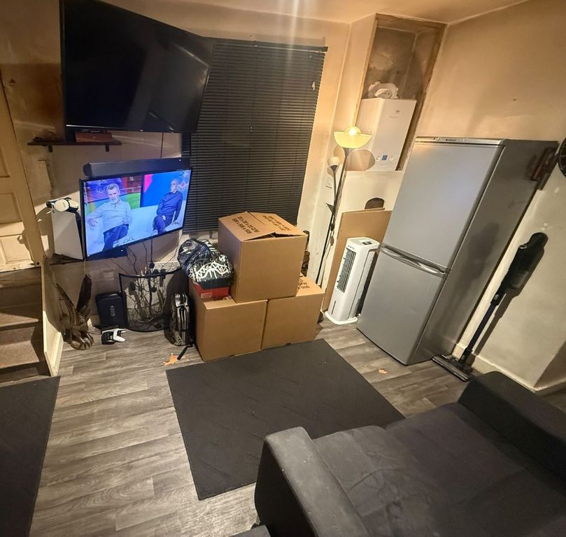 Property photo 2 of 4