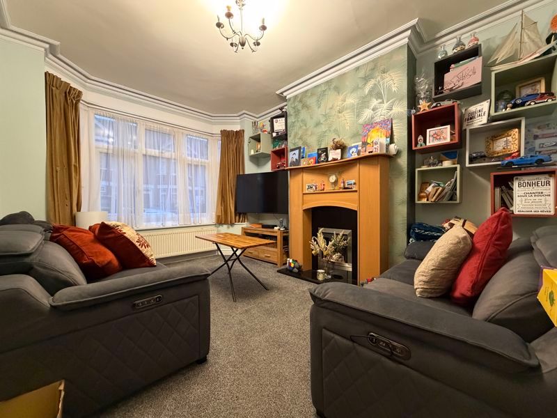 Property photo 3 of 17 Photo 18