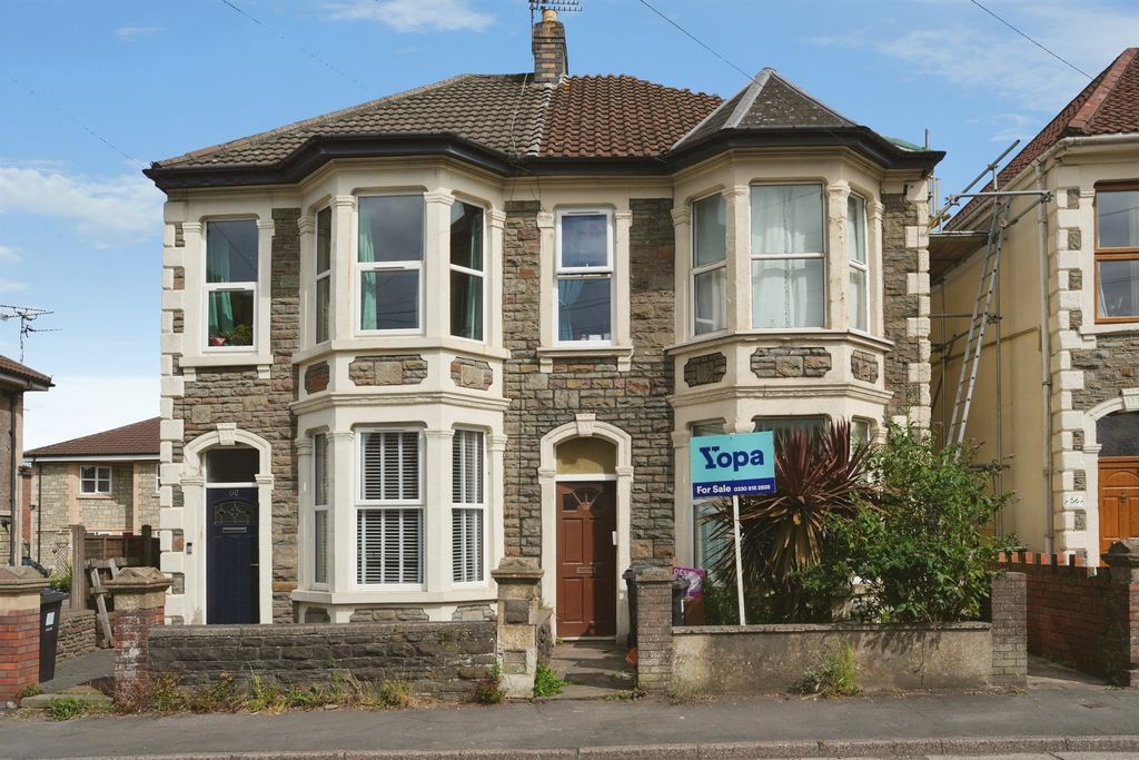 Property photo 1 of 10