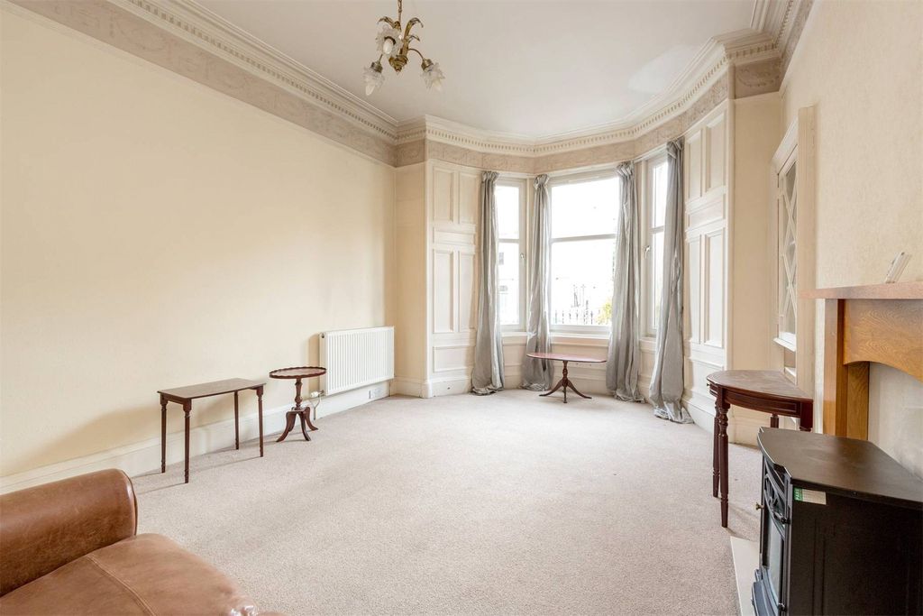 Property photo 3 of 20 Picture No. 12