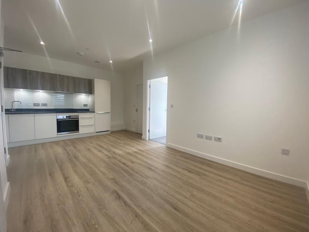 Property photo 2 of 4 Living Room