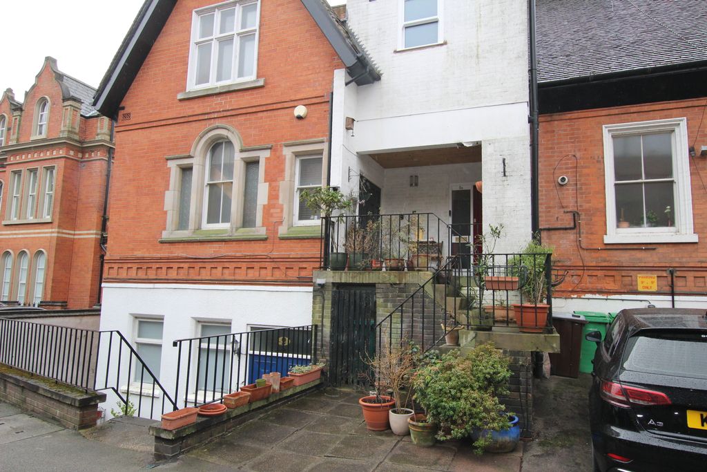 Property photo 1 of 14 Main