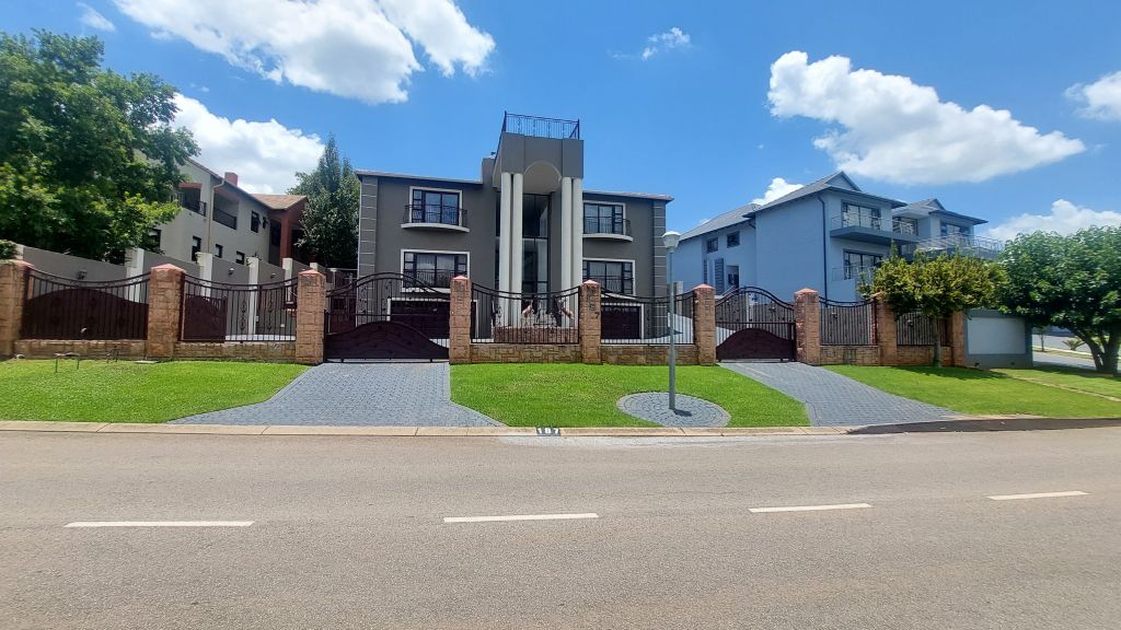 Property photo 1 of 46