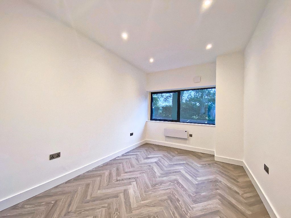 Property photo 3 of 7 3