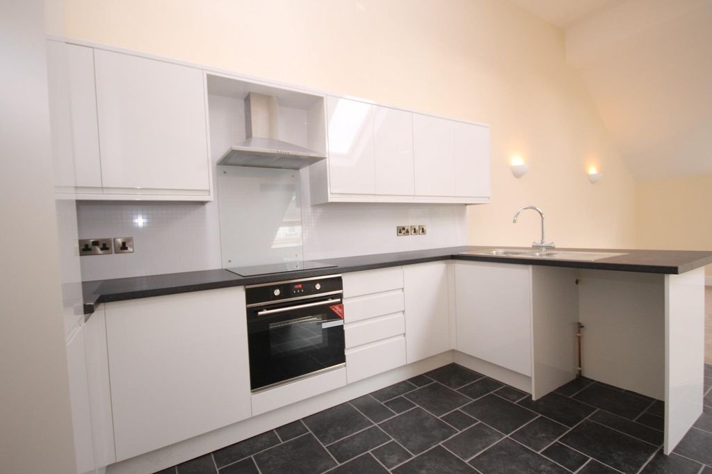 Property photo 3 of 9 7K2.Jpg