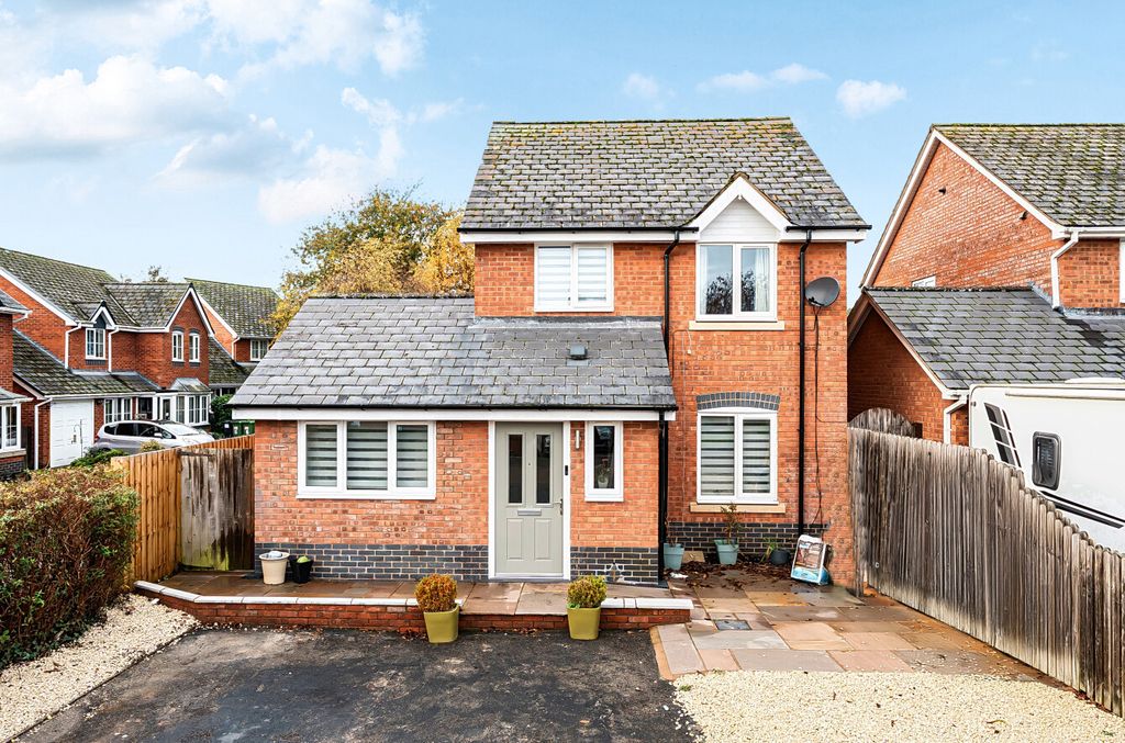 Property photo 1 of 25 1373635-1-690B6A9...