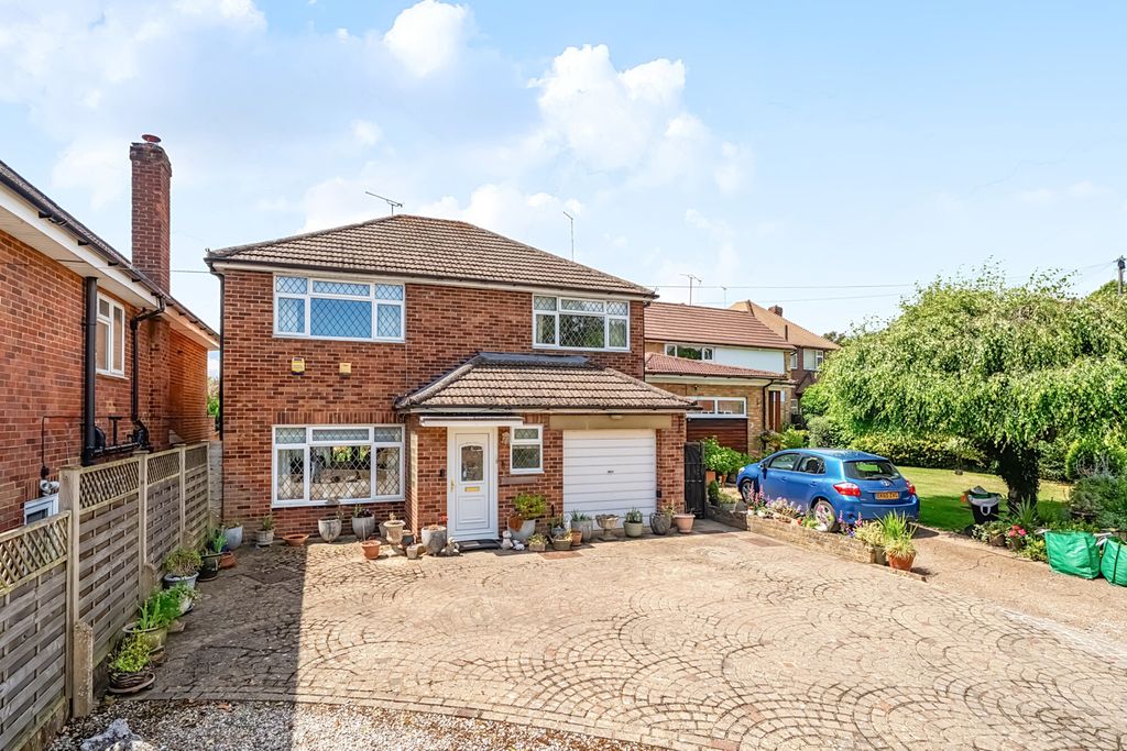 Property photo 1 of 21 1-6A28531d3738A-1...