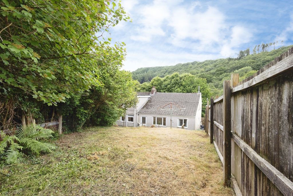 Property photo 2 of 21 Pbox-Img.Jpg