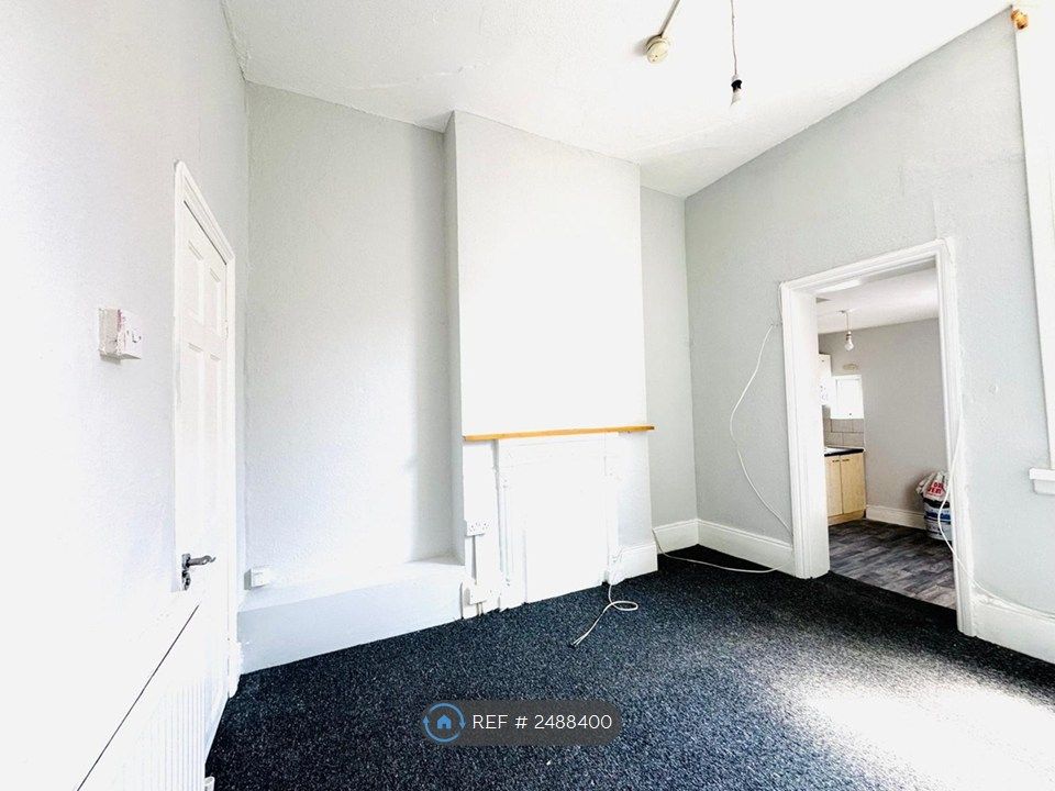 Property photo 2 of 3