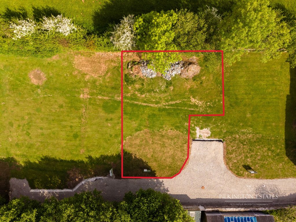 Property photo 3 of 16 4384905