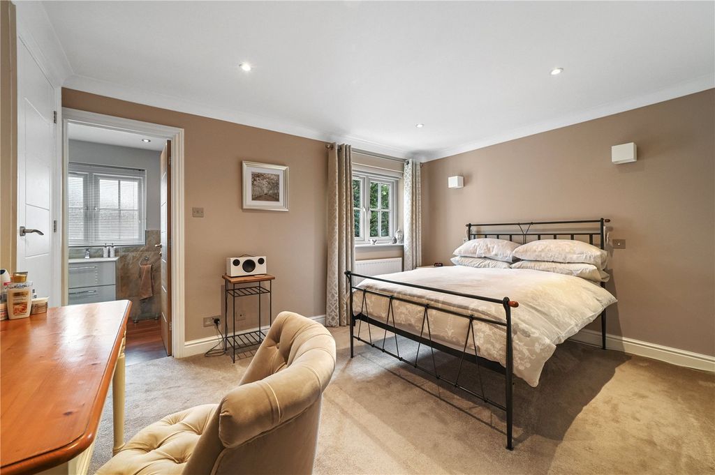 Additional image 14 of 4 bed detached house for saleMillhurst Mews, Old Harlow, Essex CM17