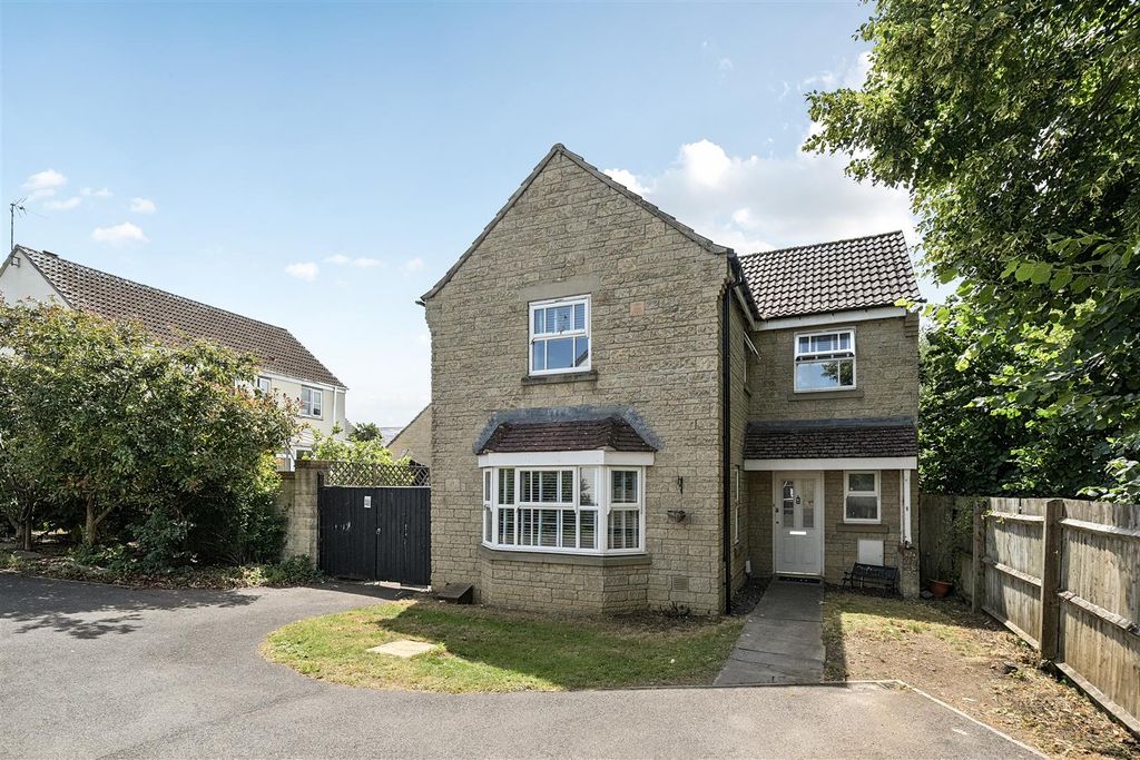 Property photo 1 of 19 1311589-17-685d508803d58.Jpg