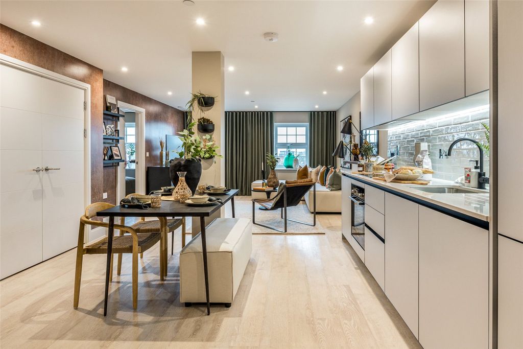 Property photo 3 of 14 Picture No. 05