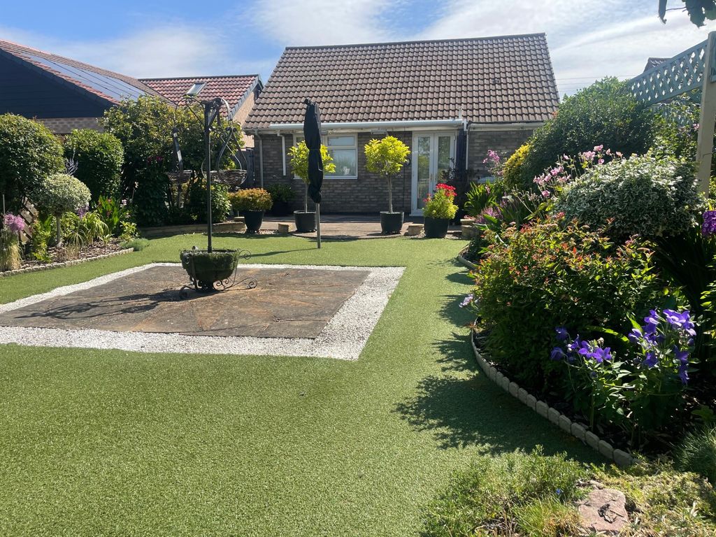 Property photo 2 of 13 33