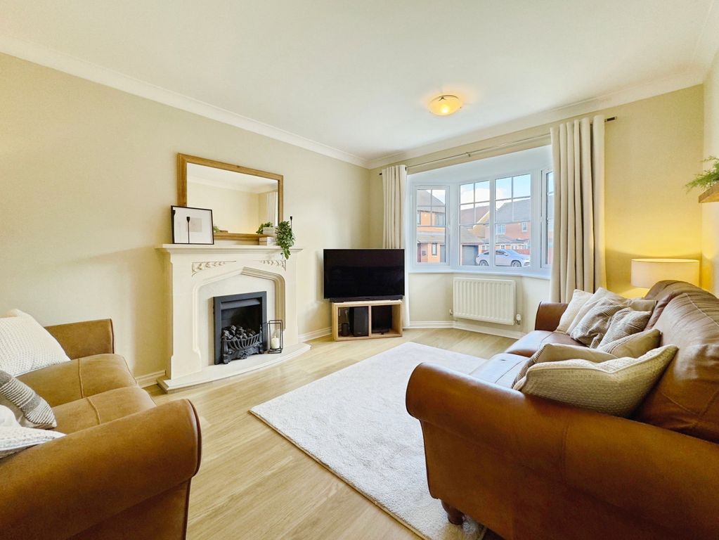 Property photo 2 of 36