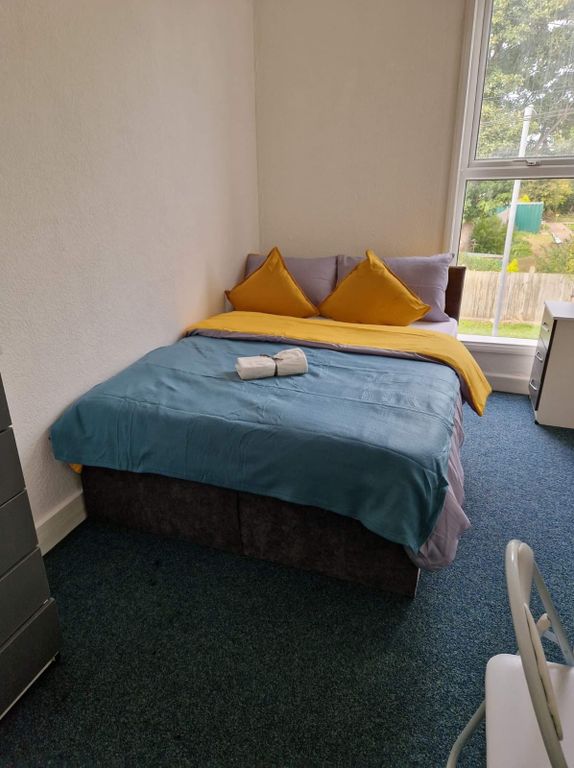 Property photo 2 of 4