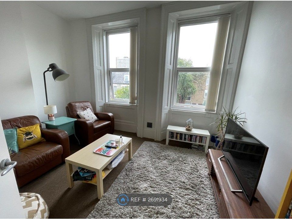 Property photo 3 of 28