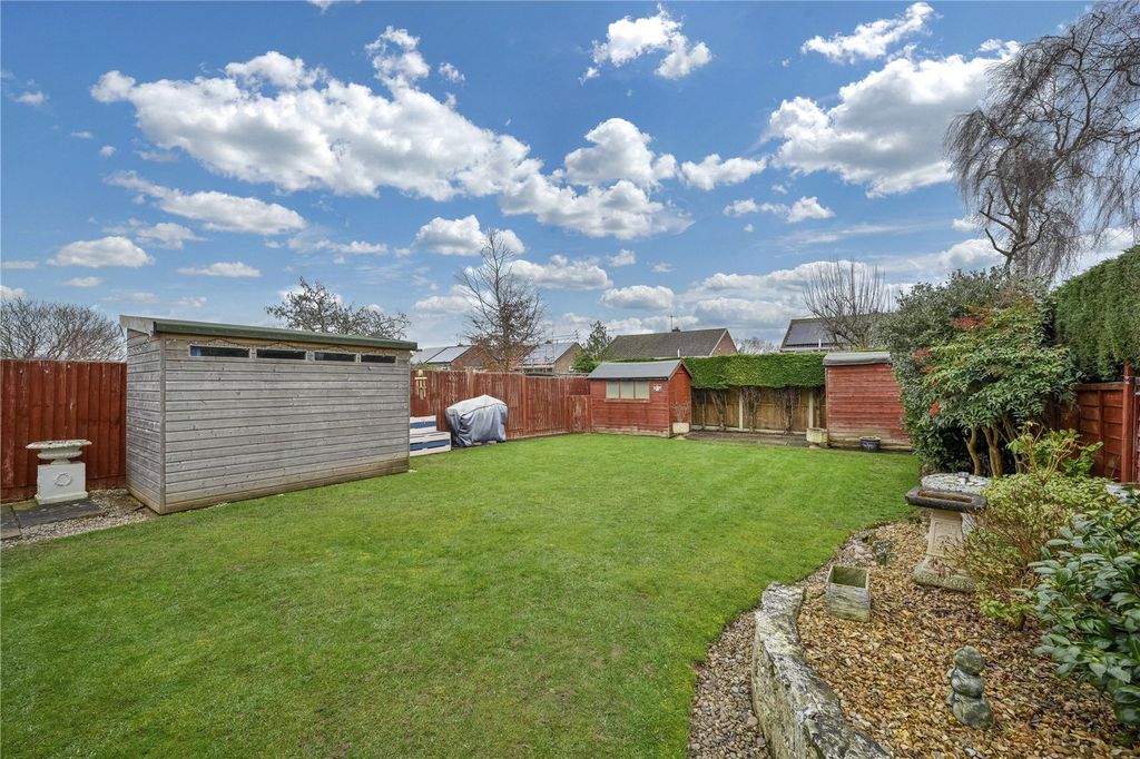 Property photo 2 of 27 Picture No. 22