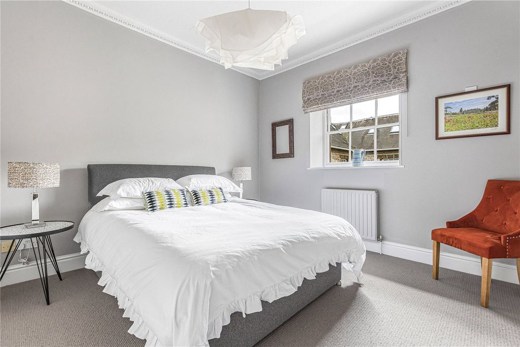 Additional image 7 of 3 bed flat for saleCompton Verney, Warwickshire CV35