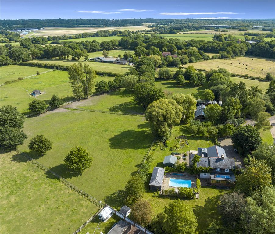 Property photo 1 of 19 Drone