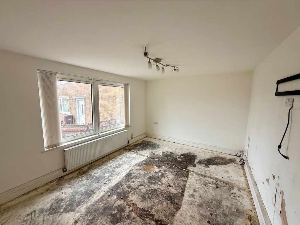 Property photo 3 of 10 Image 3