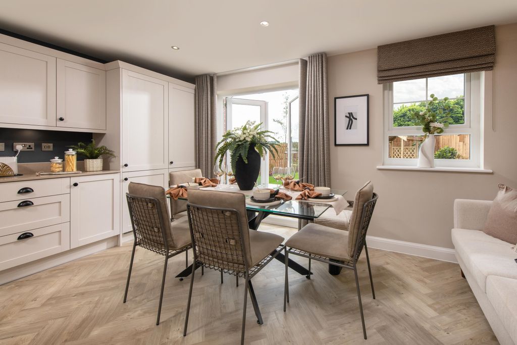 Property photo 3 of 8 Matlock Dining Kitchen