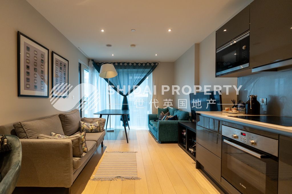 Property photo 1 of 12