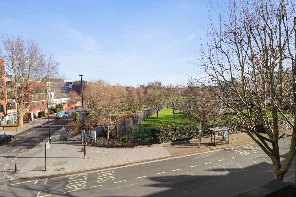 Property photo 3 of 11 16-1865Img_6523 (1)-Medium