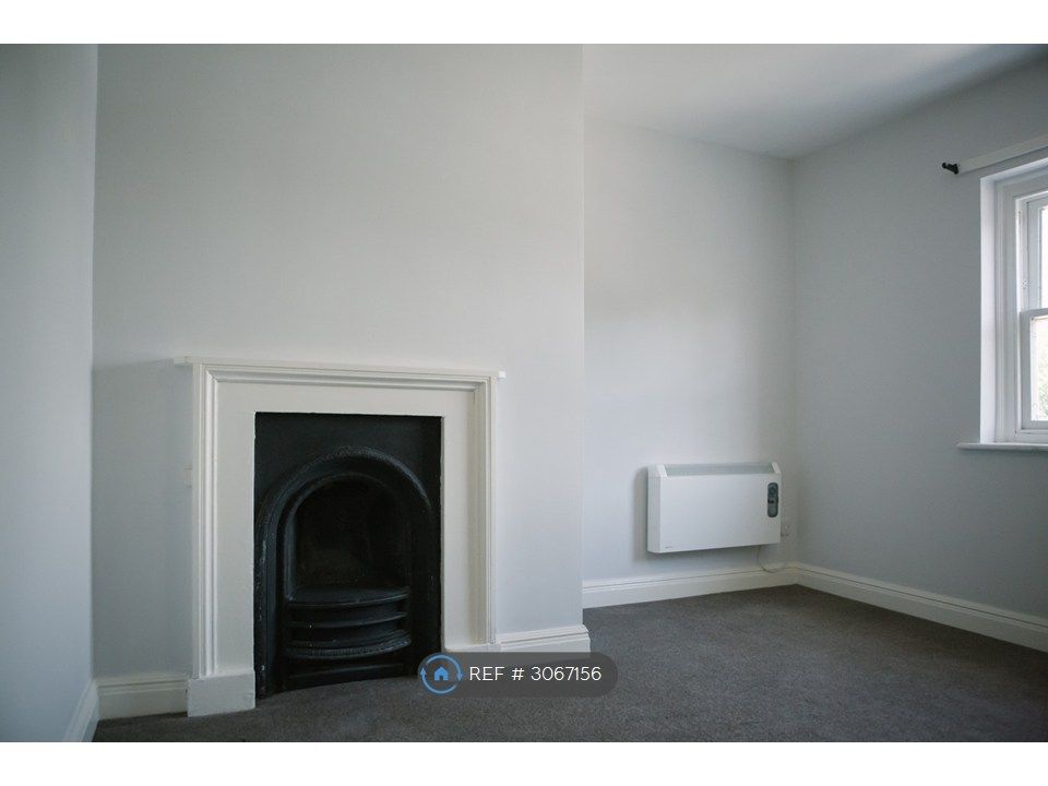 Property photo 2 of 8 Living Room