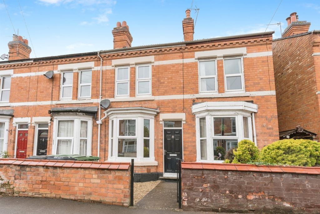 Property photo 1 of 17