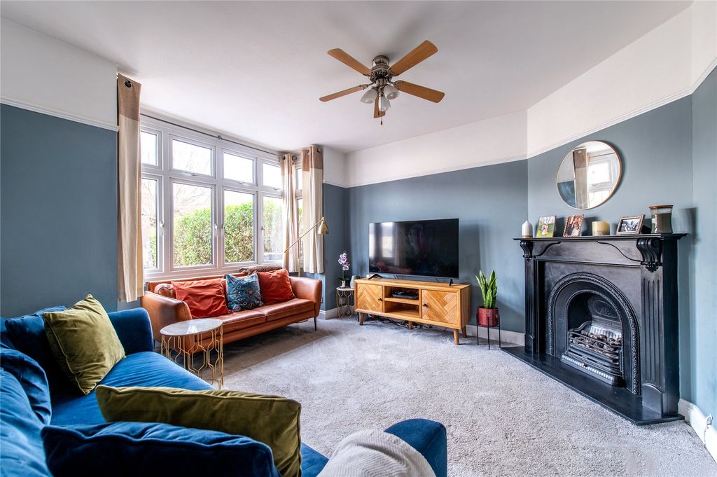 Property photo 2 of 25 Picture No. 41