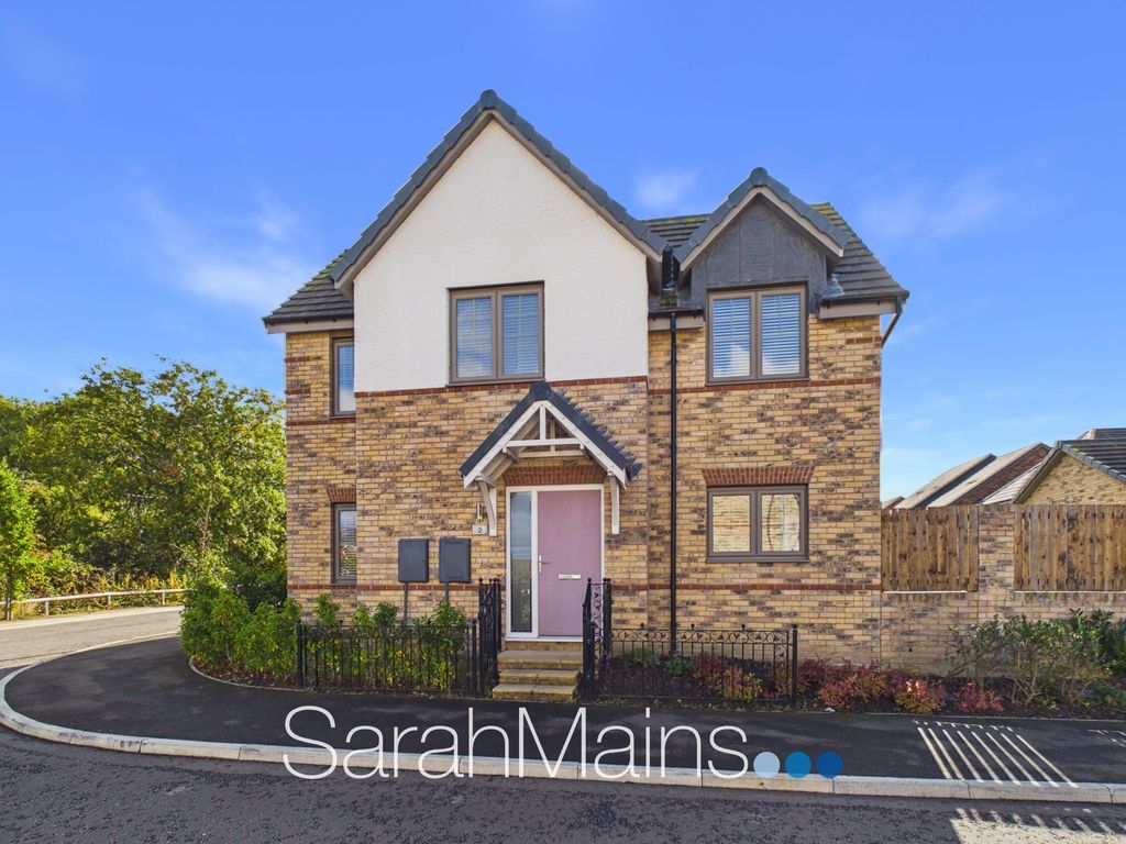 Property photo 1 of 16 External