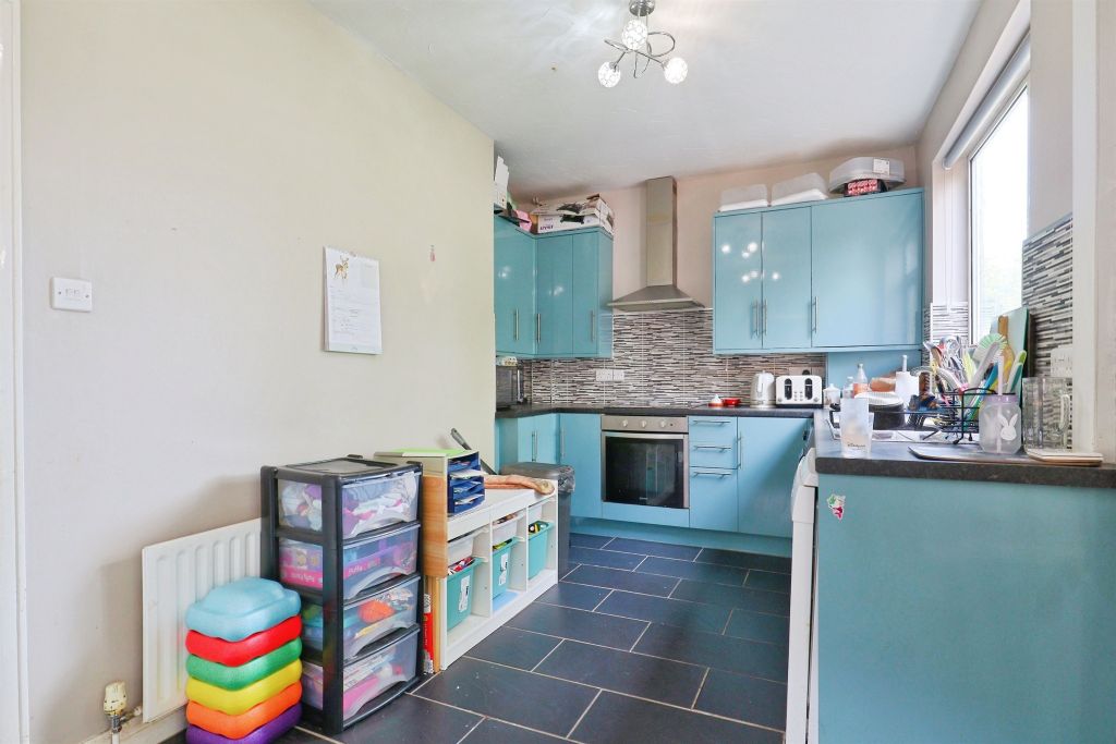 Property photo 3 of 17