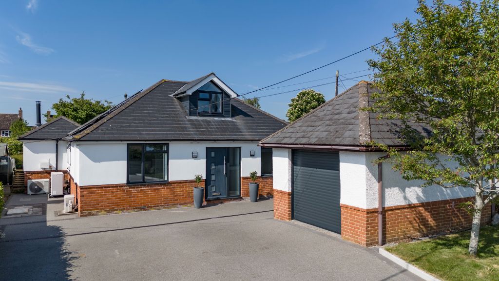 Property photo 1 of 47