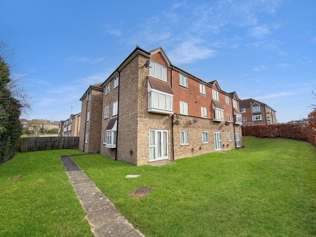 Property photo 1 of 6 5214420