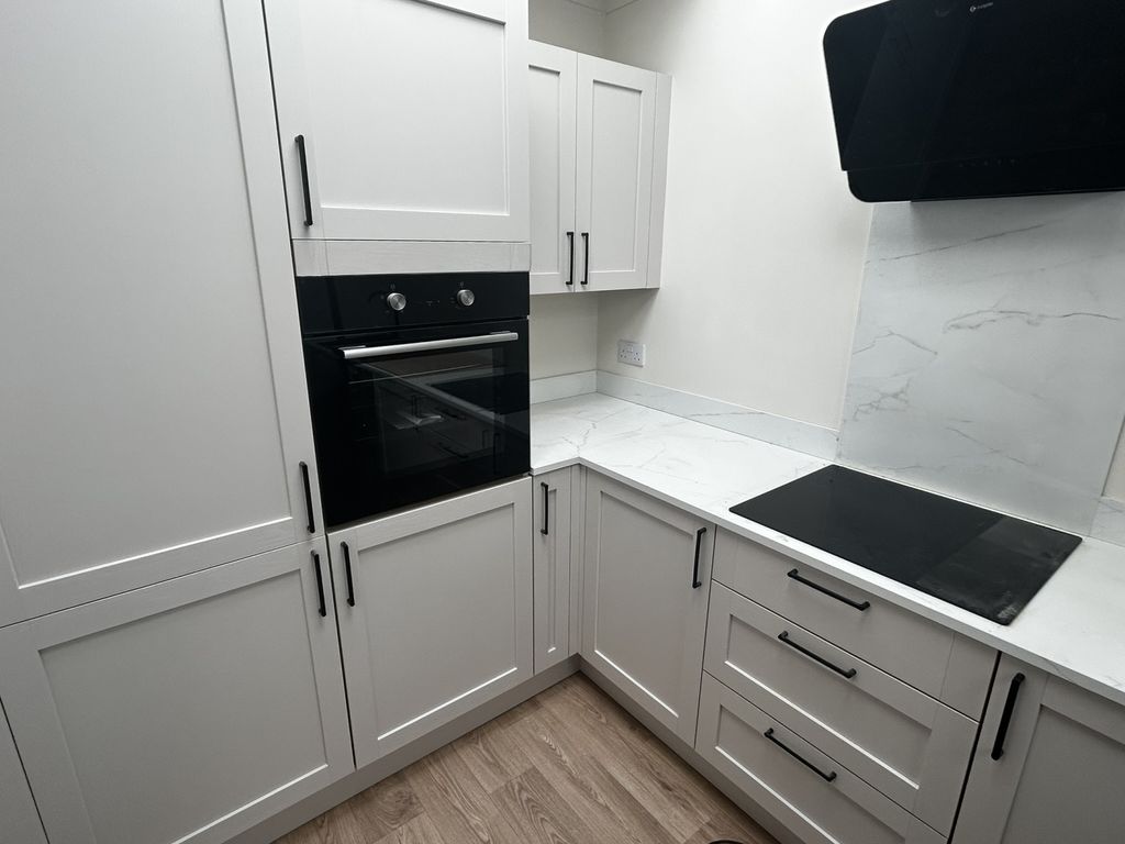 Property photo 1 of 10 Img_1771