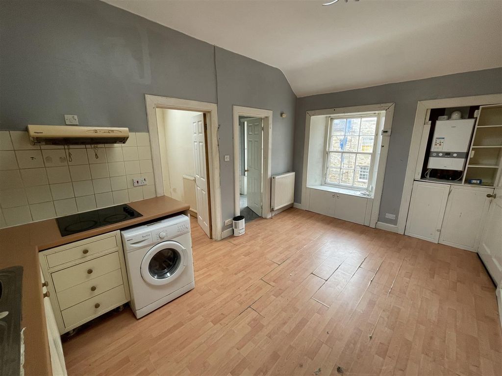 Property photo 3 of 12 Img_2135.Jpg