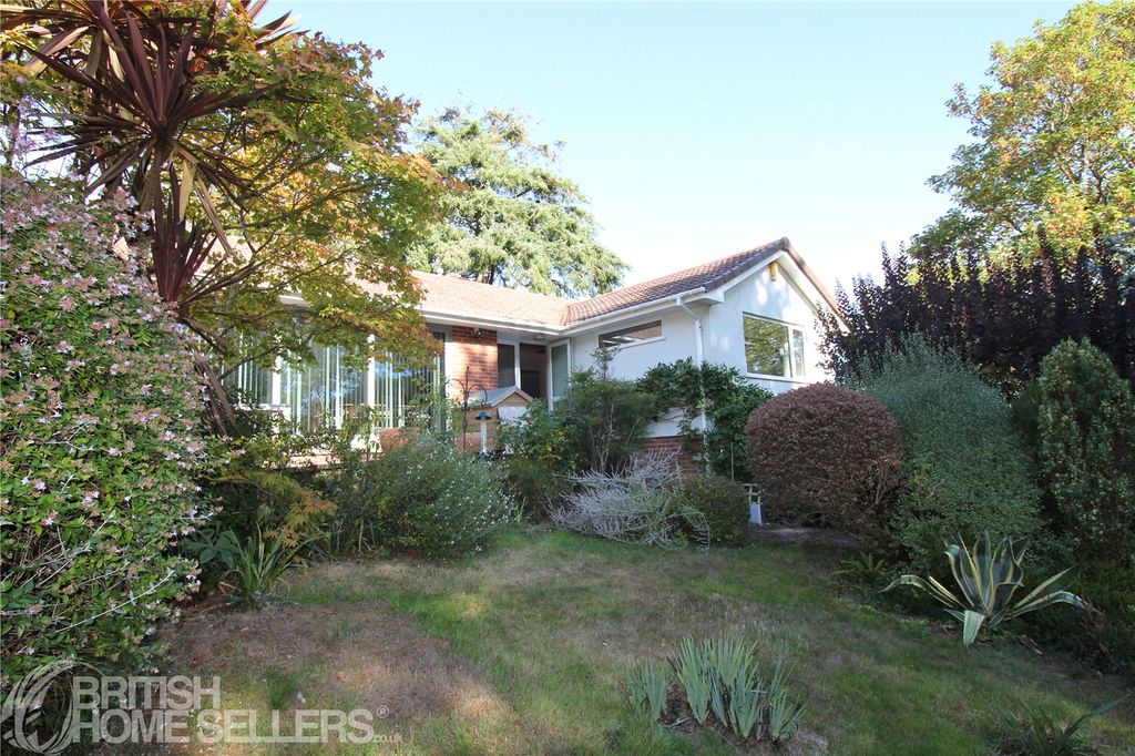 Property photo 1 of 28 Picture No. 57