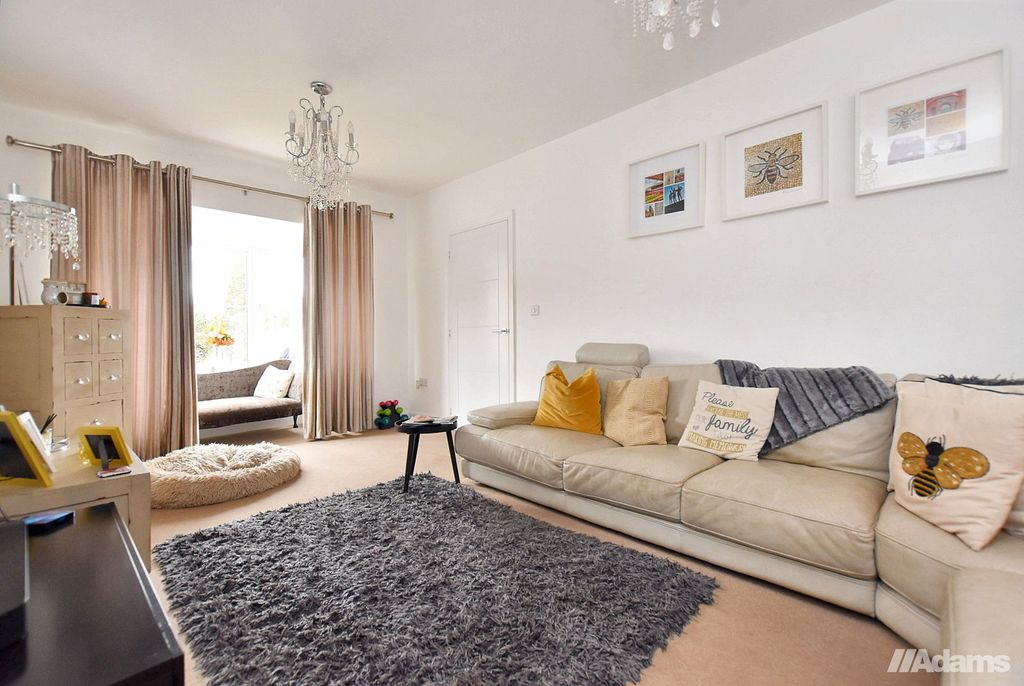 Property photo 2 of 26