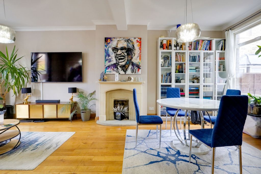 Property photo 2 of 20 Raw_1