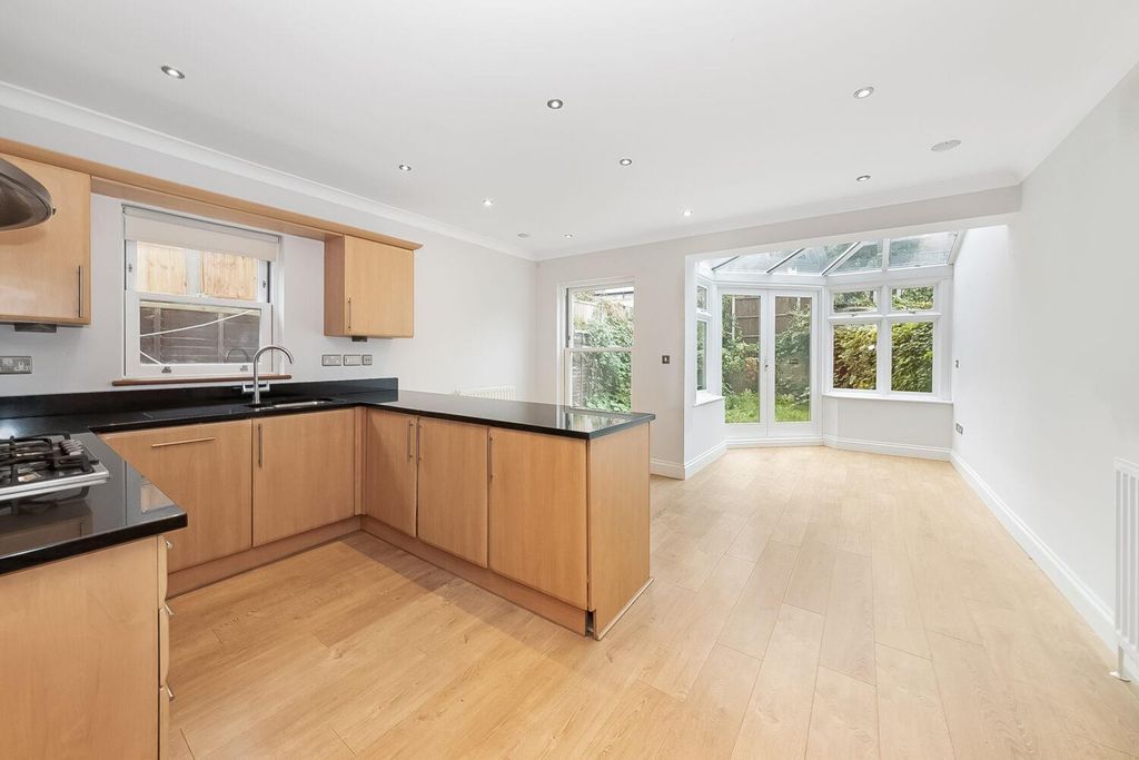 Property photo 2 of 11 Img_8459-4-1500x1000.Jpg