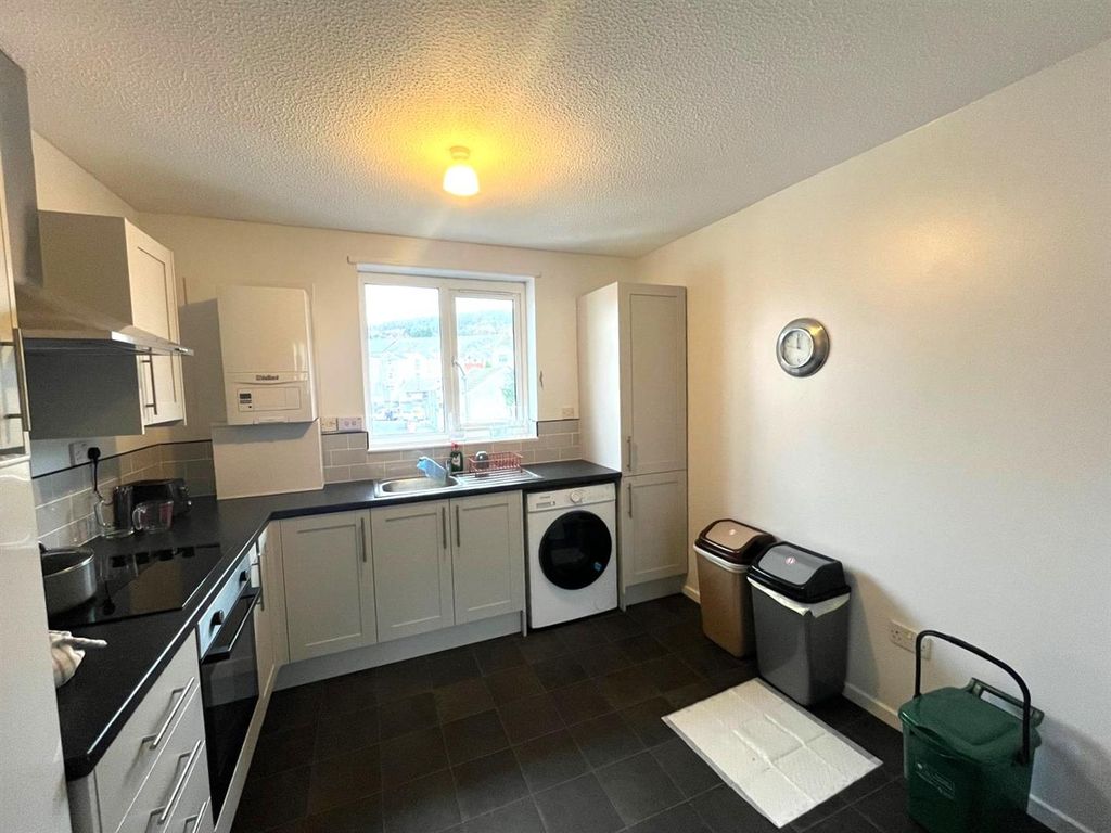 Property photo 2 of 8 Img-20251110-Wa0017.Jpg