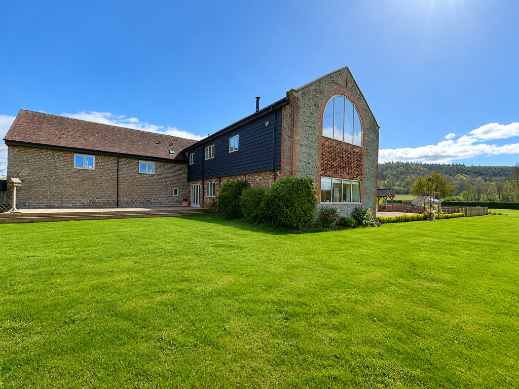 Property photo 1 of 30