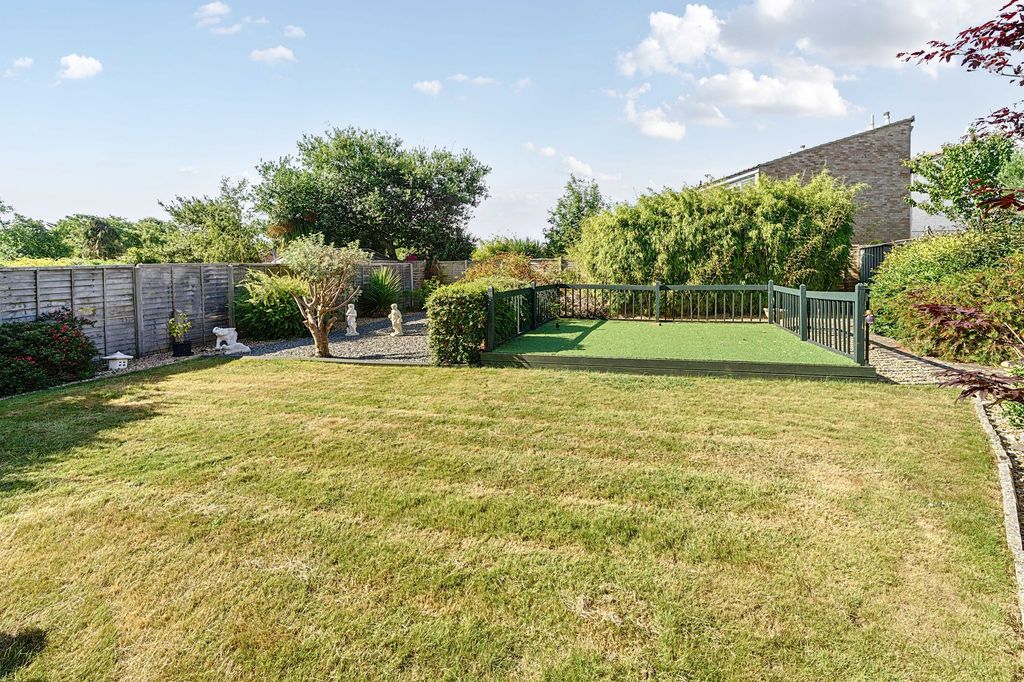 Property photo 1 of 11 Rear