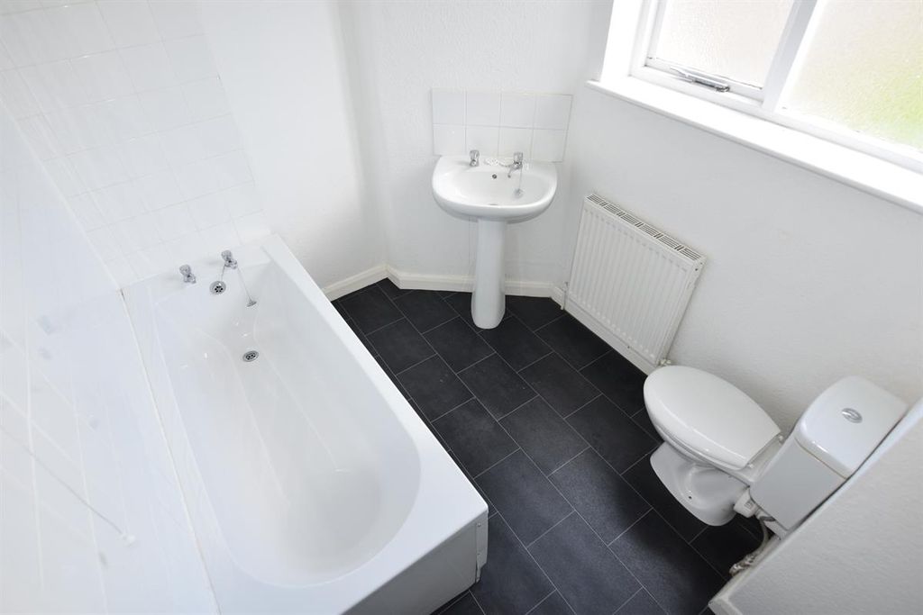 Property photo 2 of 2