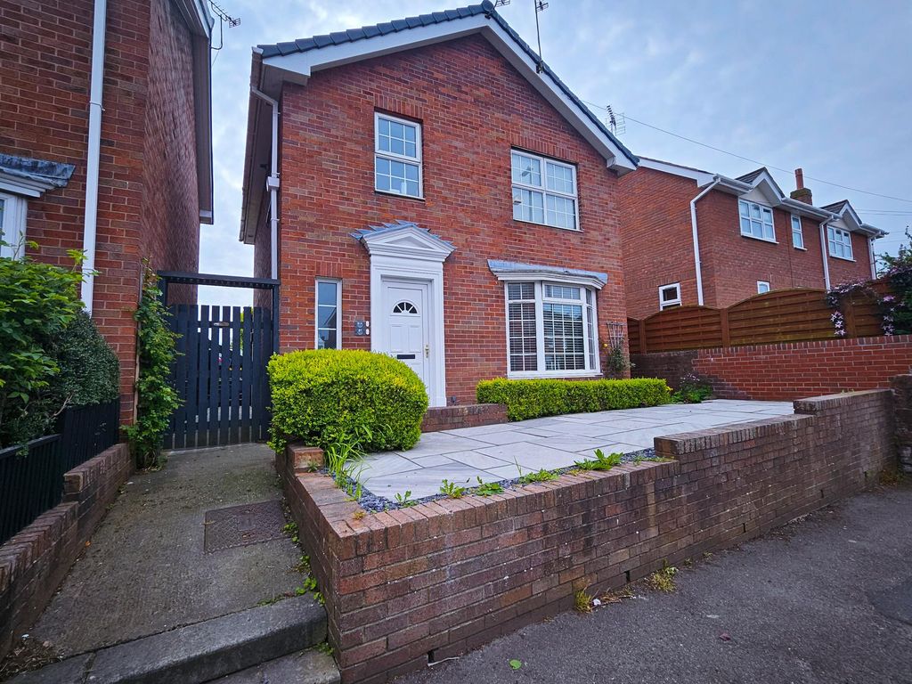 Property photo 2 of 10 Image