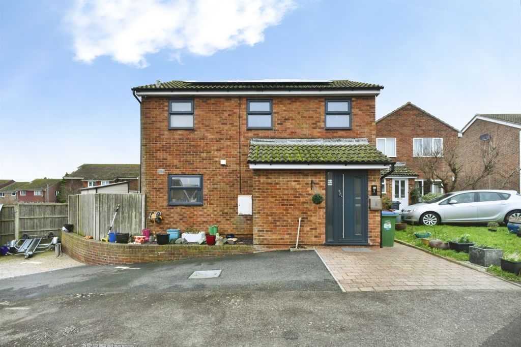 Property photo 3 of 21