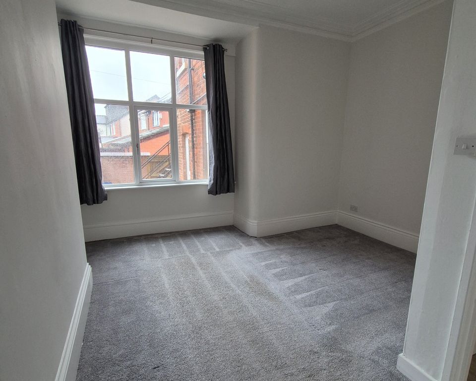 Property photo 3 of 4