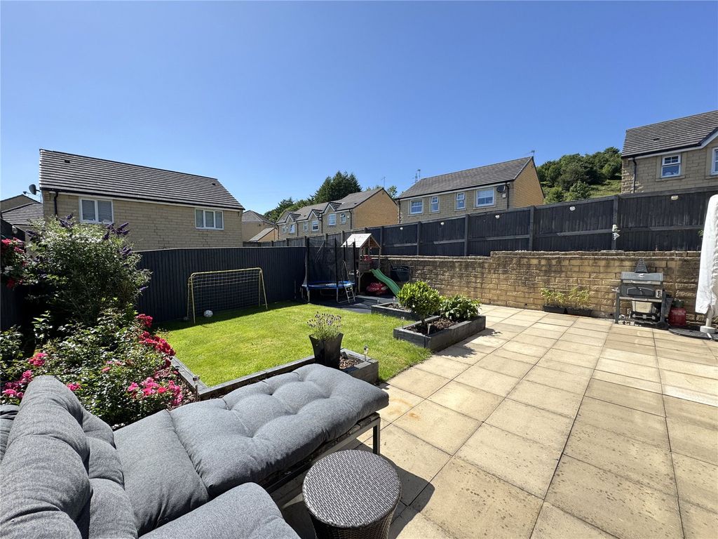 Property photo 2 of 26 Picture No. 41