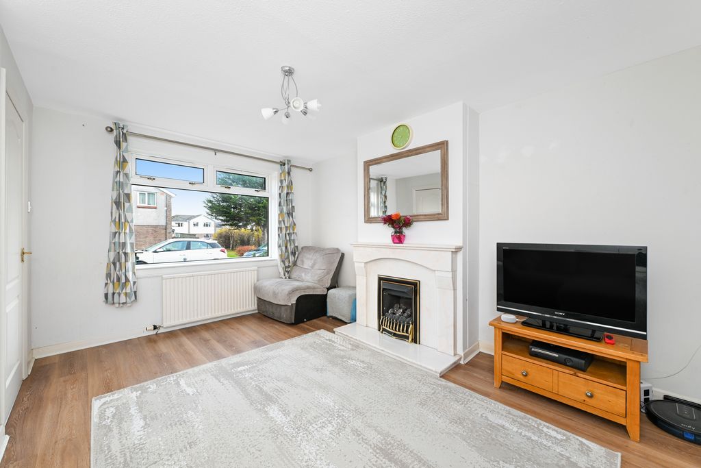 Property photo 2 of 25 Property Image 2